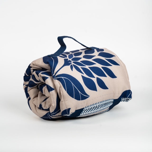 Wulf Roll Up Double‑Sided Dog Training Mat & Bed