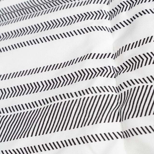 Gigi Roll Up Double‑Sided Dog Training Mat & Bed