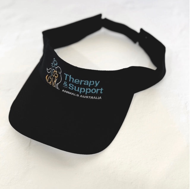 TASAA Training Visor – lightweight, breathable visor designed for dog trainers and outdoor activities. Features TASAA logo and adjustable strap.